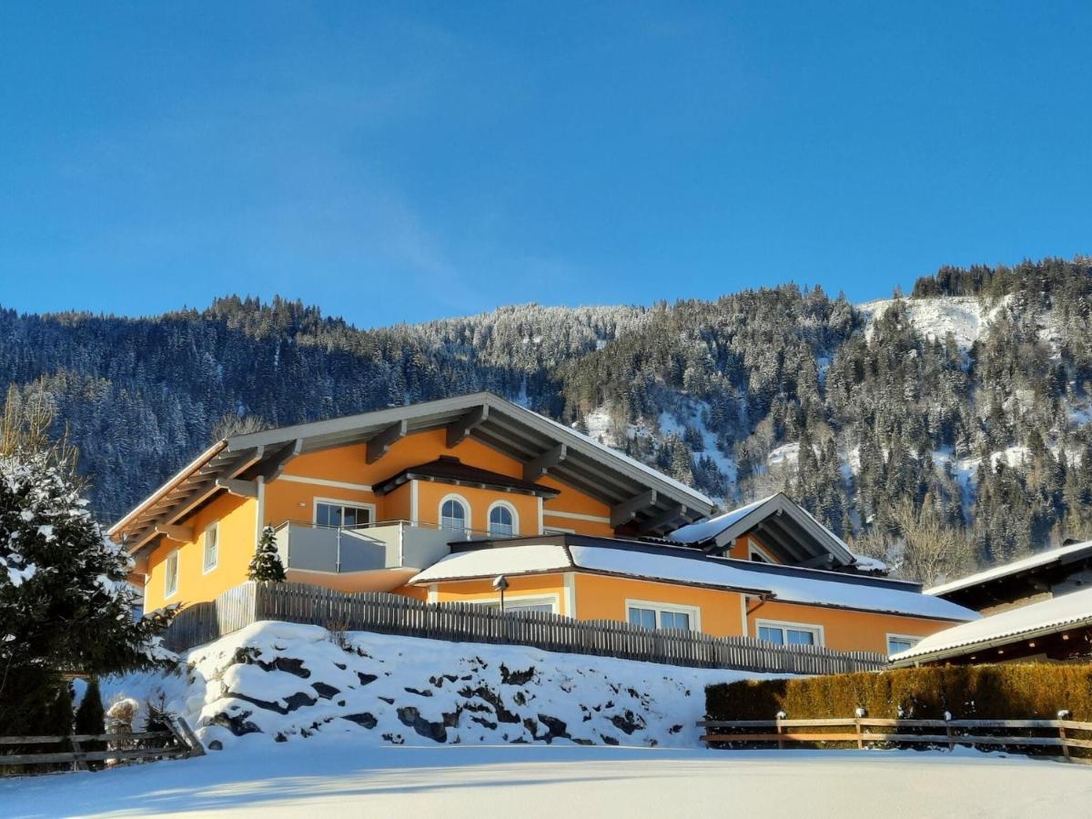 Luxurious Mansion In Goldegg Near Skiing Area Екстериор снимка