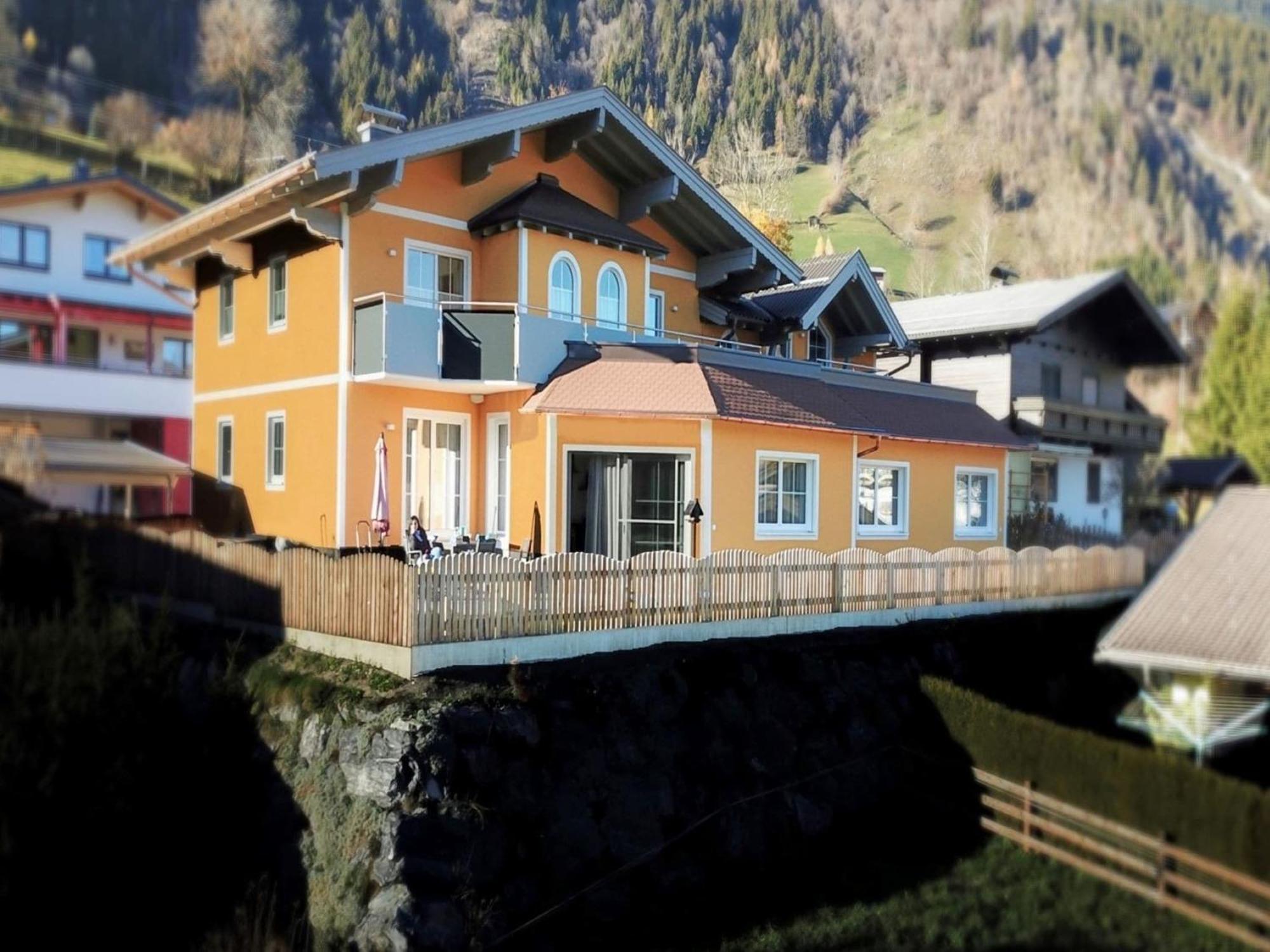 Luxurious Mansion In Goldegg Near Skiing Area Екстериор снимка